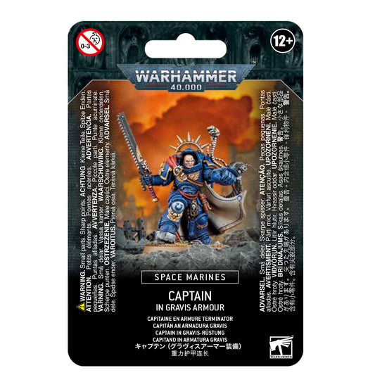 Warhammer 40k Captain in Gravisrüstung